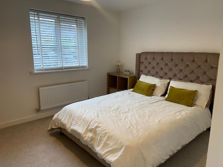 2 Bedroom Private Spacious Apartment In West Midlands Birmingam Exterior foto