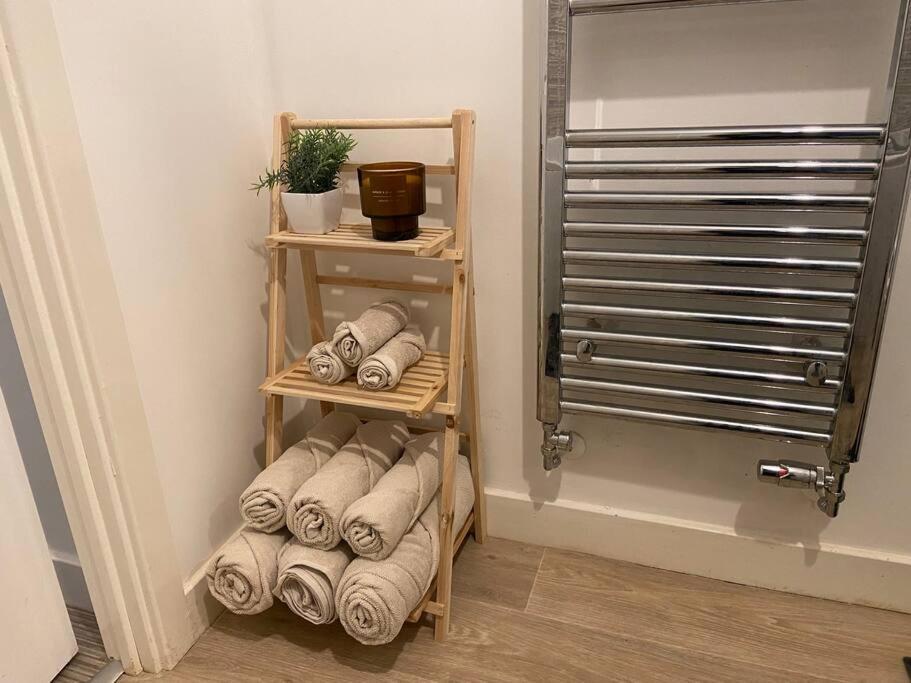 2 Bedroom Private Spacious Apartment In West Midlands Birmingam Exterior foto